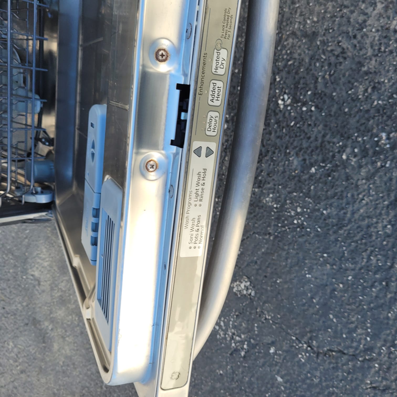 GE Stainless Steel Dishwasher GE Stainless Steel Dishwasher